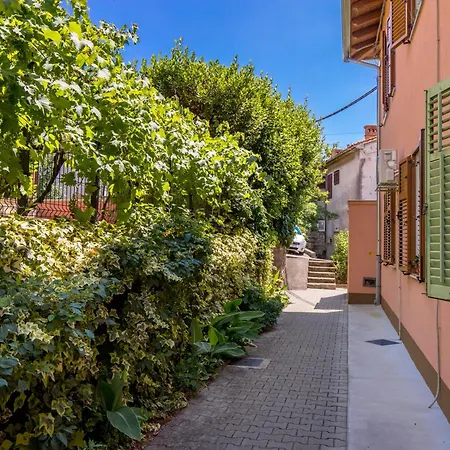 Darnell Appartamento *